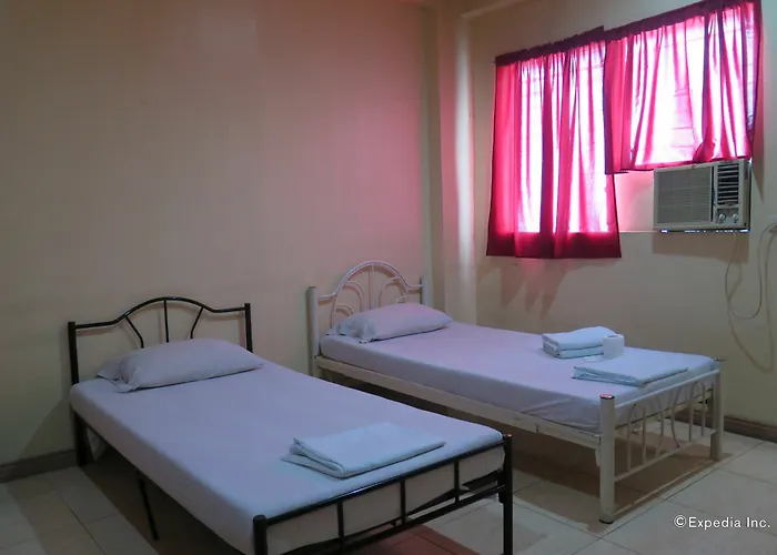 C Est La Vie Hotel