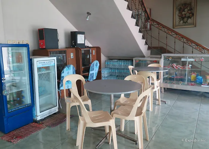 C Est La Vie Hotel Cebu